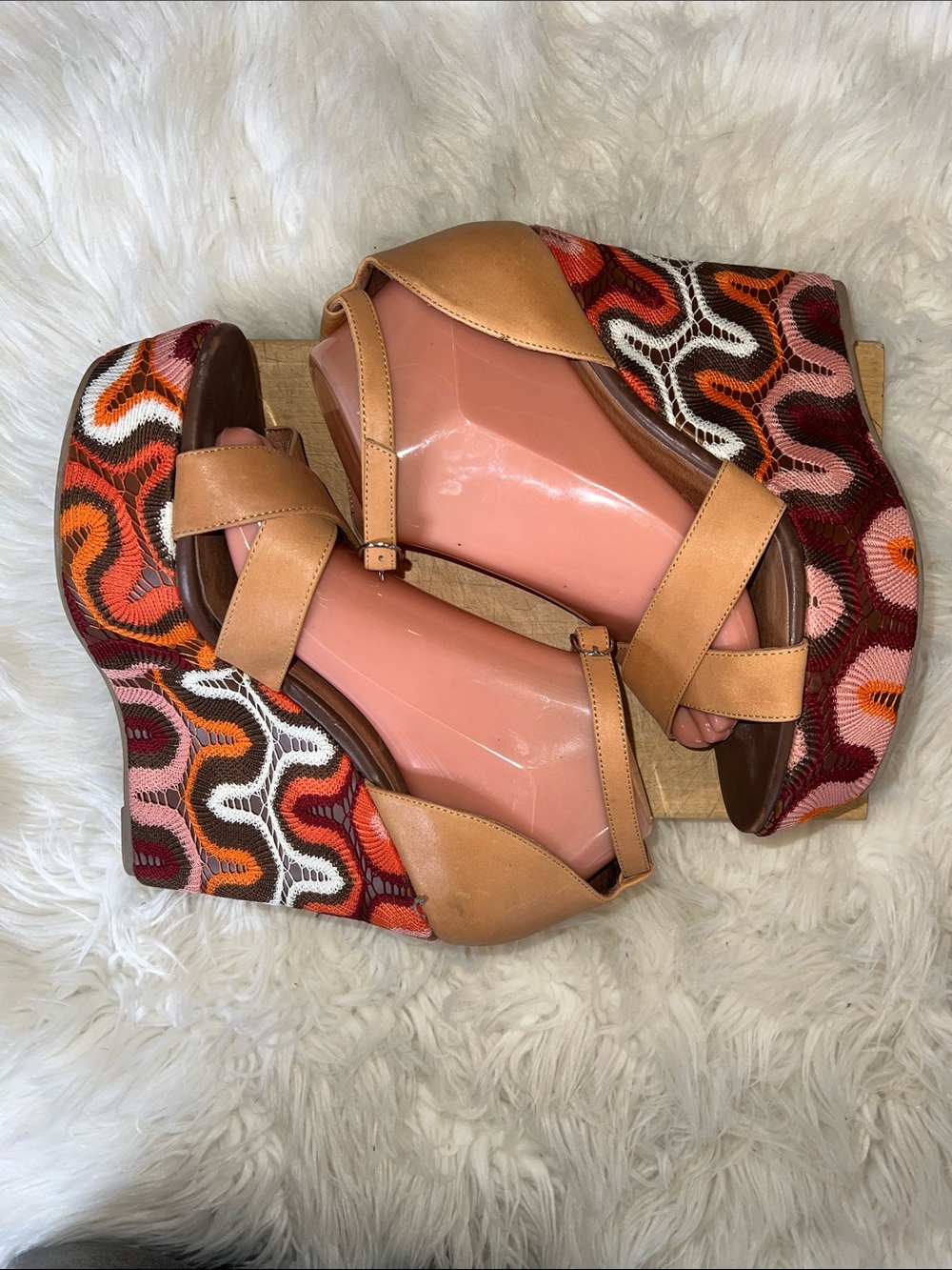 Jeffrey Campbell Bradshaw Platform Wedge Sandals - Picture 5 of 10